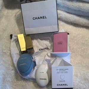CHANEL La Crème Main hand cream in denim case w/Chanel pouch.bag & samples